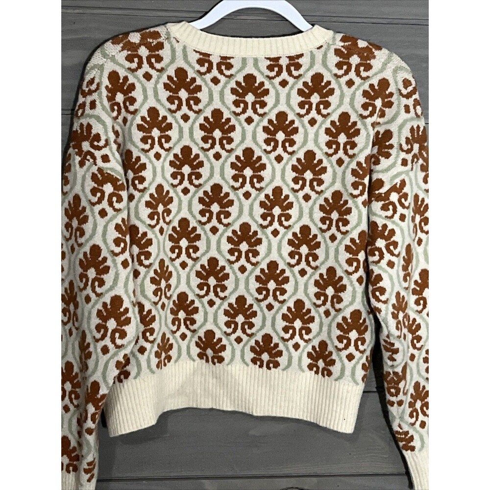 Womens Boutique Sweater Cardigan NWT Medium Cozy Soft Preppy Winter - Picture 6 of 7